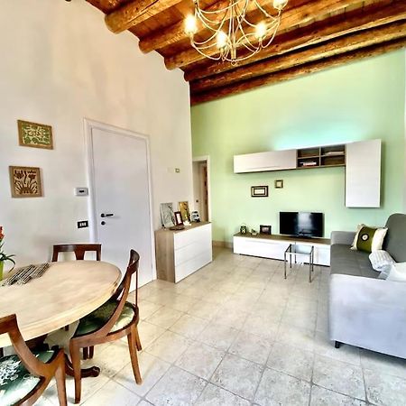 Zona Fiera A 10 Minuti Dal Centro Con Parcheggio Apartment Верона Екстериор снимка