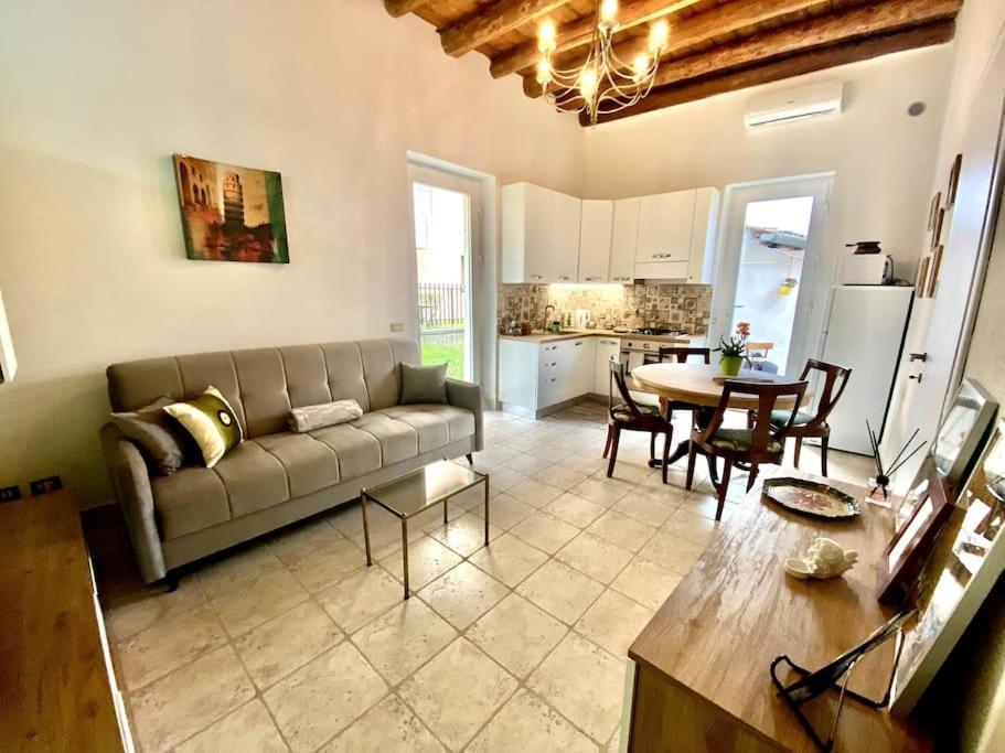 Zona Fiera A 10 Minuti Dal Centro Con Parcheggio Apartment Верона Екстериор снимка