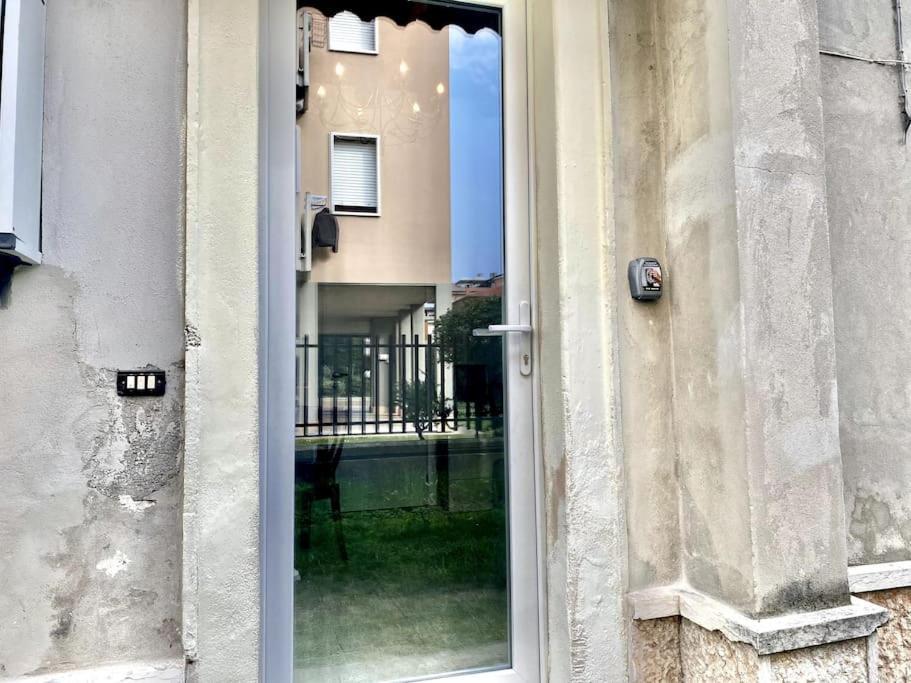 Zona Fiera A 10 Minuti Dal Centro Con Parcheggio Apartment Верона Екстериор снимка